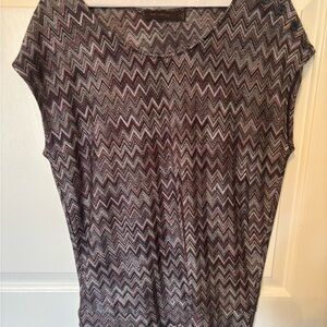 The Limited Women's Zigzag Top - Size Medium-knit- gently used